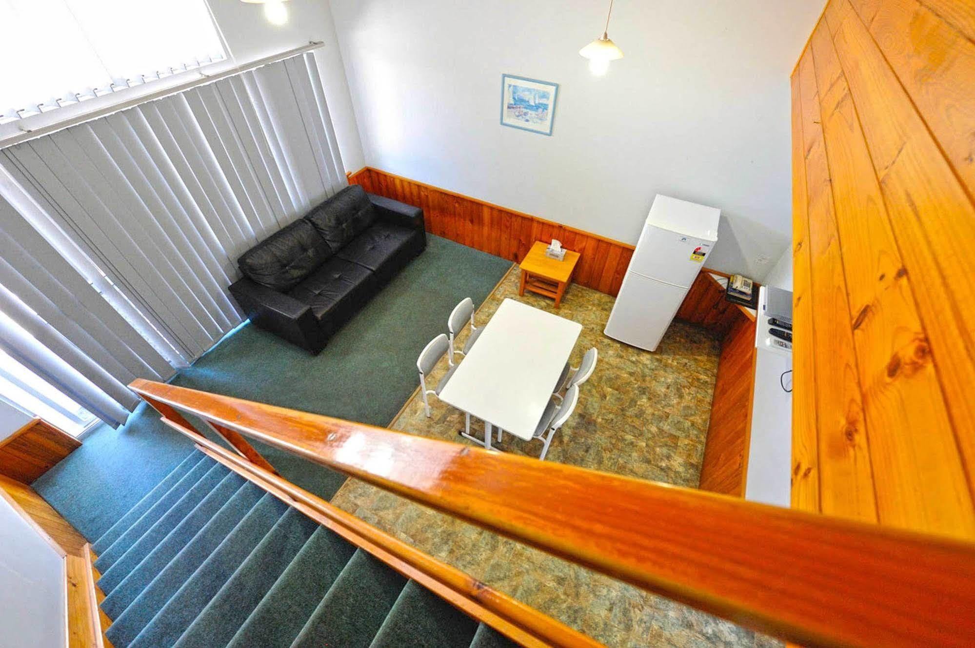 Abrolhos Reef Lodge Geraldton Buitenkant foto